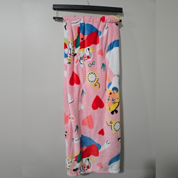 NWT Disney Alice in Wonderland throw blanket, pink,  50\
